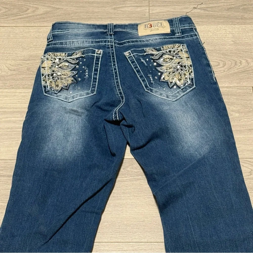 REBEL Jeans Embellished Flare Jeans Sz 7/26‎